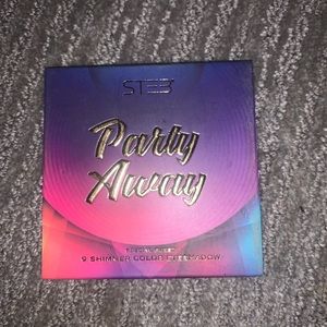 Party Away Pallet